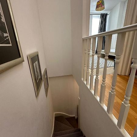 Two Br Flat 5 Mins Walk From London Eye G96 Daire Dış mekan fotoğraf