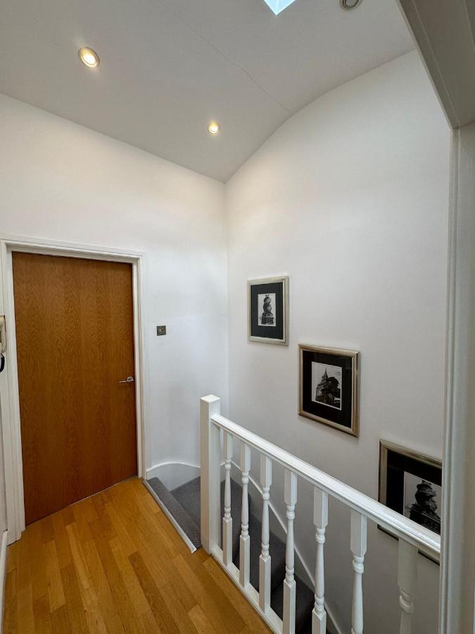 Two Br Flat 5 Mins Walk From London Eye G96 Daire Dış mekan fotoğraf