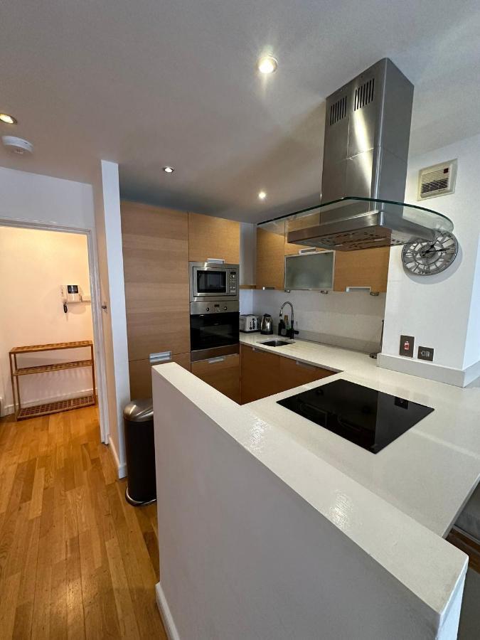 Two Br Flat 5 Mins Walk From London Eye G96 Daire Dış mekan fotoğraf